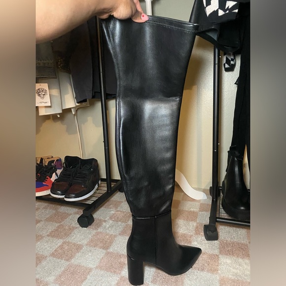 Chinese Laundry over the knee boot. - Picture 6 of 11